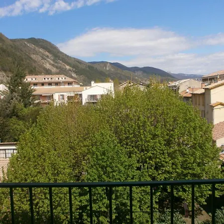 شقة Joli Centre Les Bains Galion 80